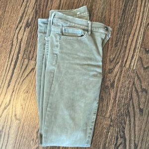 Gap Women’s Olive Green Skinny Jean